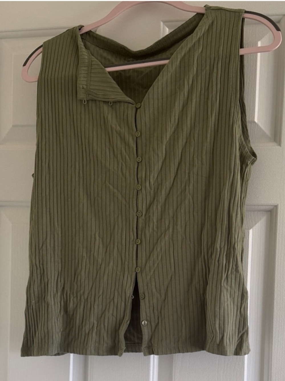 Abercrombie & Fitch Olive Green Sleeveless Ribbed Button-Front Top